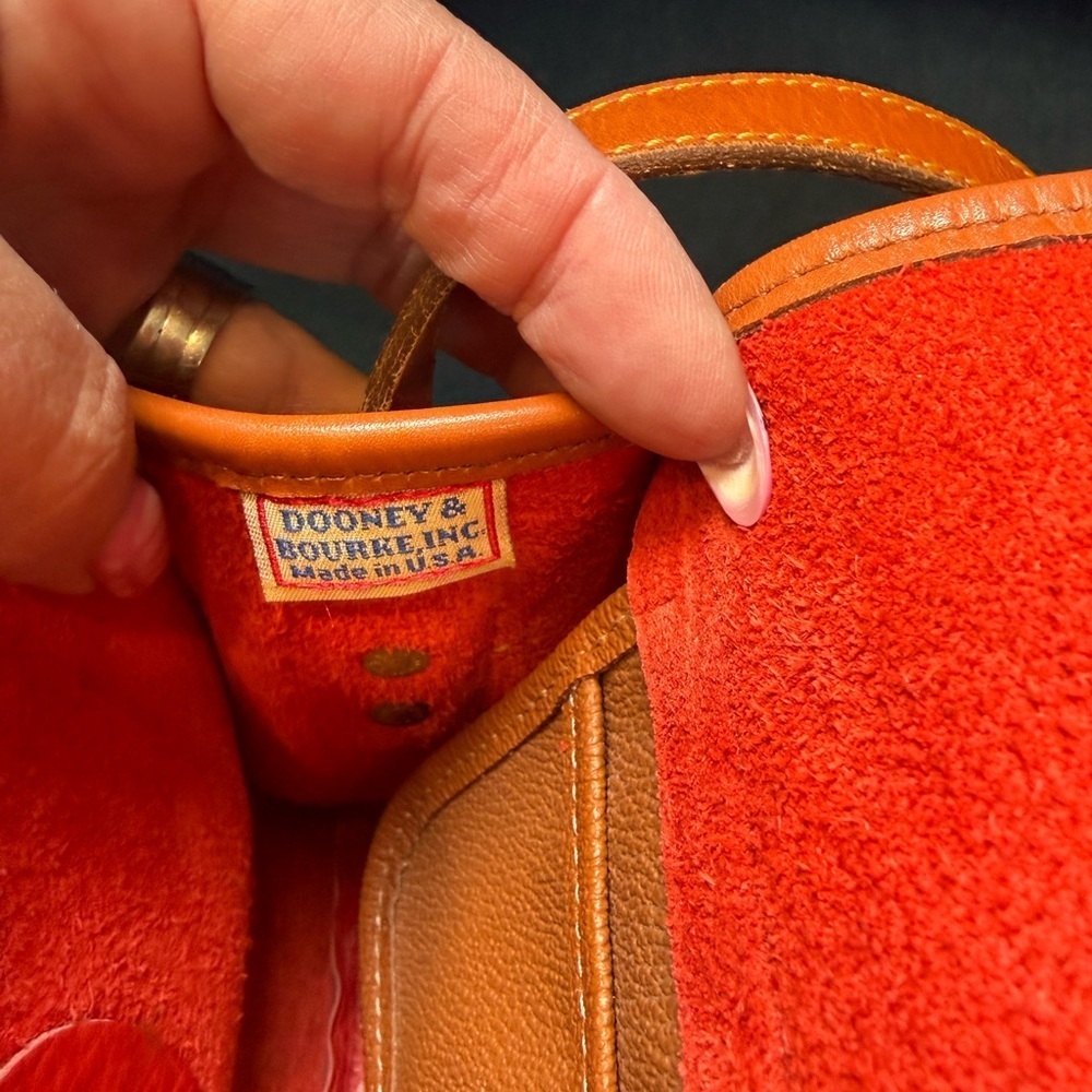 Vintage Dooney & Bourke Red AWL Mini Crossbody Bag British Tan USA - Picture 7 of 9